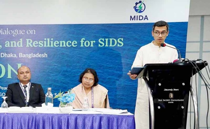 অর্থনৈতিক গতিপথ শক্ত ও টেকসই ভিত্তি গড়ে তুলতে কাজ করছে সরকার