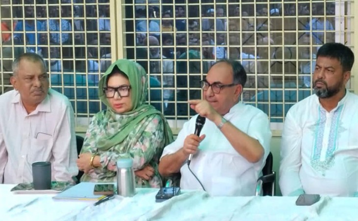 নির্বাচন নিয়ে একটি ধর্ম ব্যবসায়ী দল বিভ্রান্তি ছড়াচ্ছে: মির্জা আব্বাস