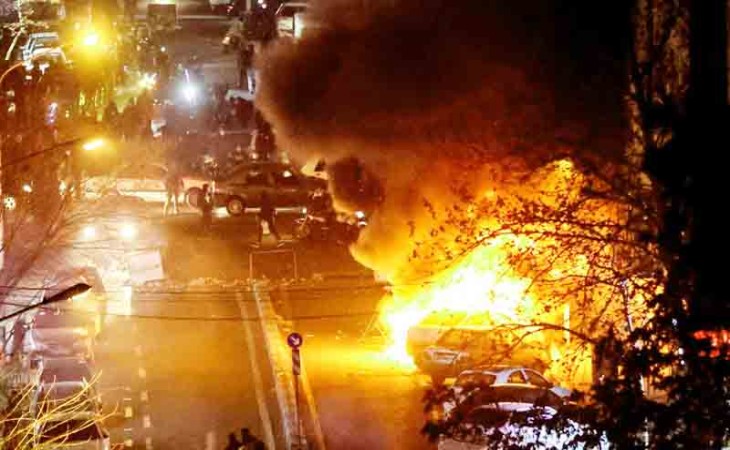 ইরানের সরকারবিরোধী বিক্ষোভে নিহত অন্তত ২০০০