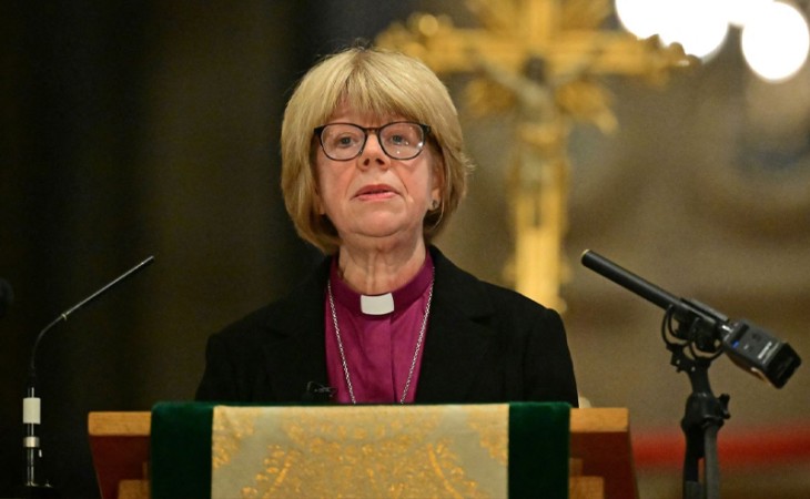 ইংল্যান্ডের চার্চের প্রধানের পদে প্রথমবার বসলেন কোনো নারী