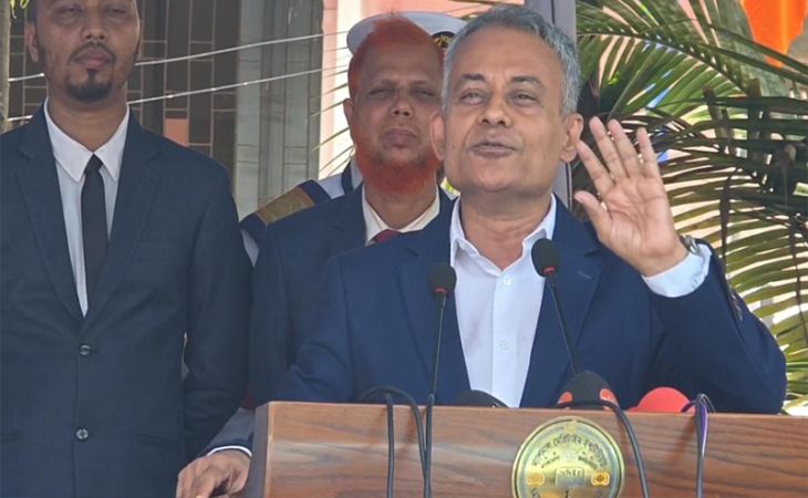 হরমুজ প্রণালিতে বিএসসির জাহাজ আটকার বিষয়ে কূটনৈতিক চেষ্টা চলছে