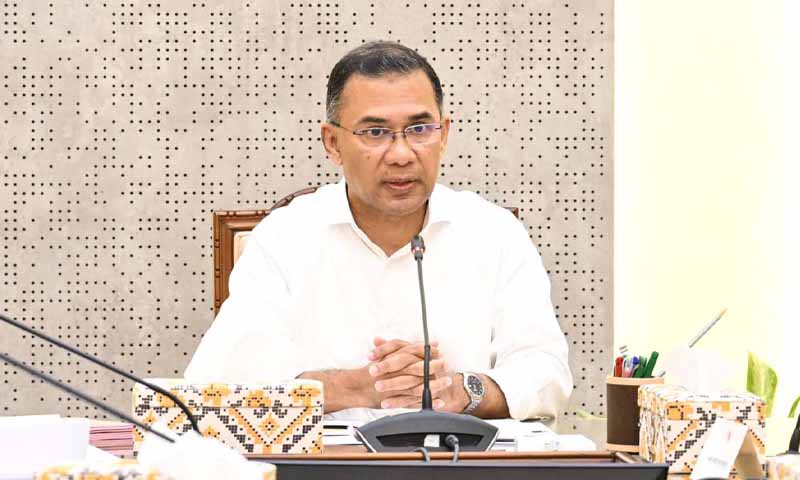 গণতন্ত্রের অগ্রযাত্রাকে সুসংহত করতে বর্তমান সরকার প্রতিশ্রুতিবদ্ধ