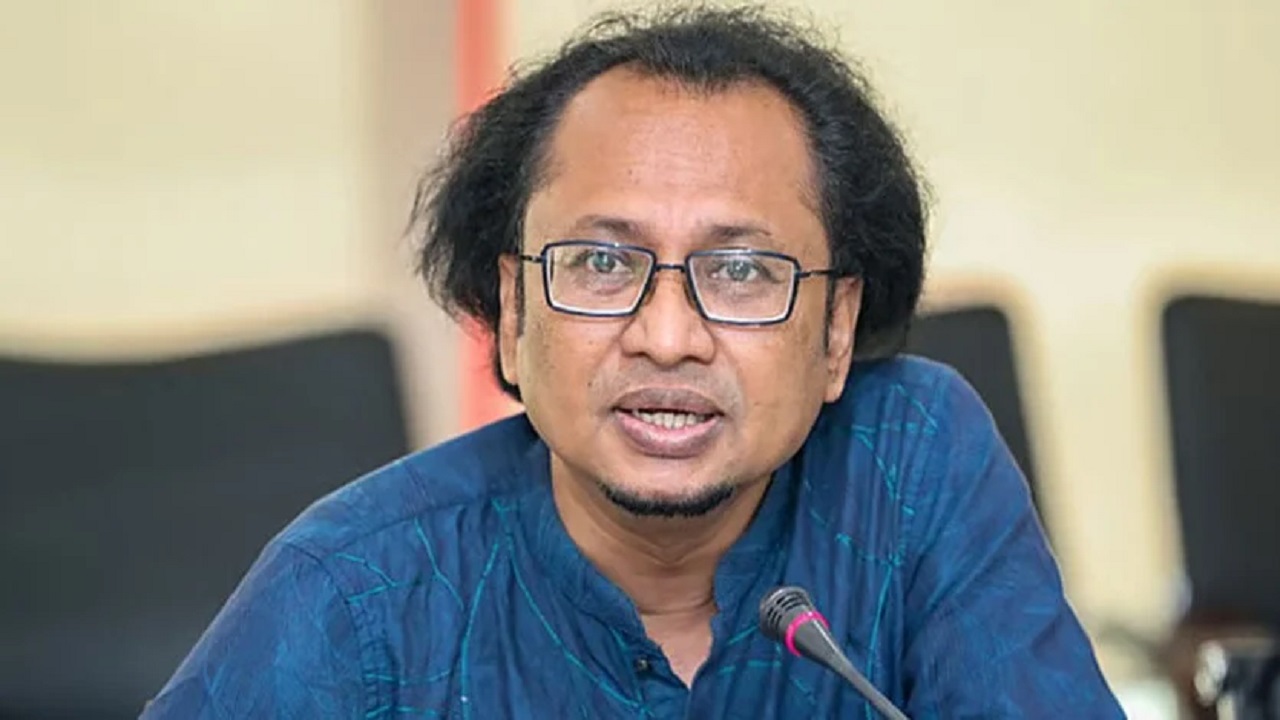 নিষেধাজ্ঞা থাকলে রাজনীতি করতে পারবে না আ’লীগ: তথ্য উপদেষ্টা