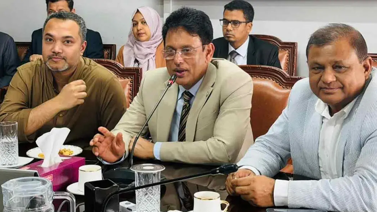 এইচএসসির সব পরীক্ষাকেন্দ্র সিসিটিভি ও কড়া নজরদারিতে থাকবে 
