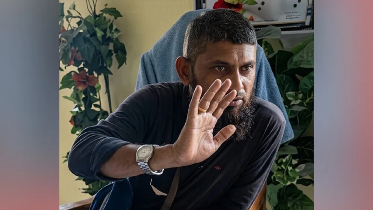 বিদ্যালয়ে প্রধান শিক্ষকের বিরুদ্ধে মদ্যপানের অভিযোগ, শোকজ