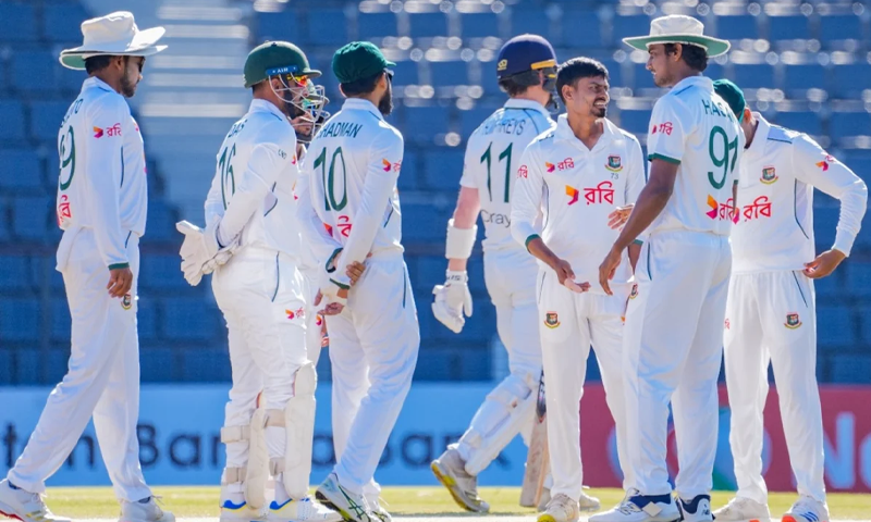 ইনিংস ও ৪৭ রানে জিতে সিরিজে এগিয়ে বাংলাদেশ