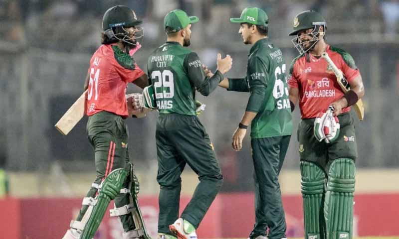 বাংলাদেশকে সমর্থন জানিয়ে বিশ্বকাপ প্রস্তুতি স্থগিত করলো পাকিস্তান