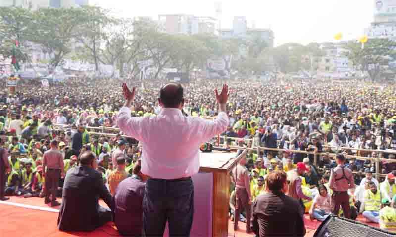 উন্নয়নের নামে দেশের অর্থ লুটপাট করা হয়েছে: তারেক রহমান