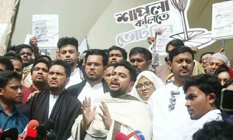 ​নির্বাচন কমিশন নিরপেক্ষ আচরণ করছে না: নাহিদ ইসলাম