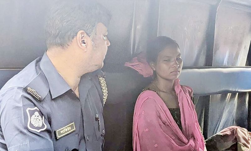 ৬ মাসের মেয়ে শিশুকে গলা কেটে হত্যা করলেন মা