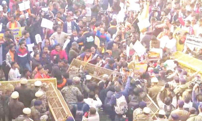 দিল্লিতে বাংলাদেশ হাইকমিশনে প্রবেশের চেষ্টা হিন্দুত্ববাদীদের, উত্তেজনা