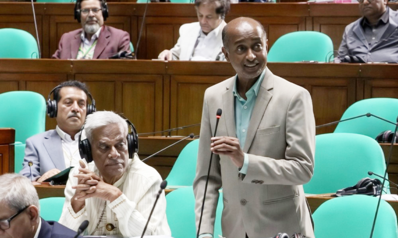 সংবিধান সংশোধনে ১৭ সদস্যের কমিটি গঠন করা হবে: আইনমন্ত্রী 