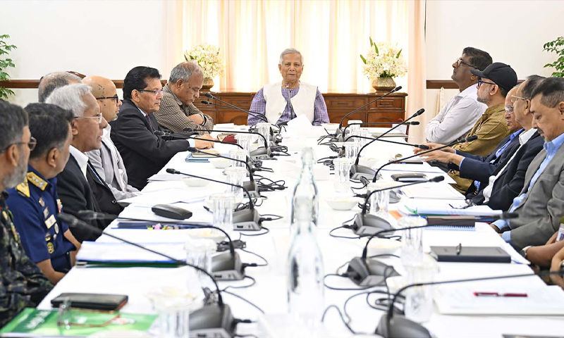 ভোট বানচালের চেষ্টা করবে নানা শক্তি, সতর্ক থাকতে হবে: প্রধান উপদেষ্টা
