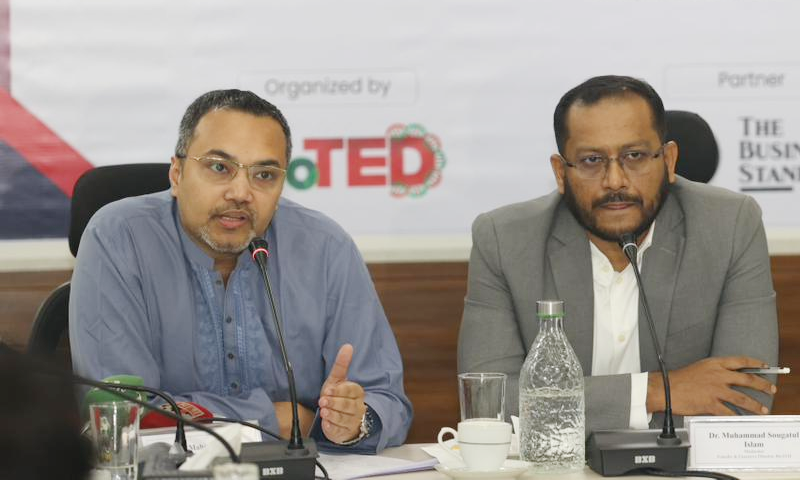 প্রাথমিকের সব শিক্ষার্থীকে মিড-ডে মিল পৌঁছানোর পরিকল্পনা সরকারের