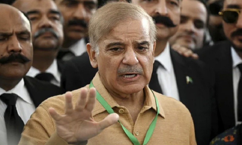 ভারতের হামলার জবাবে পাকিস্তান যা বলছে