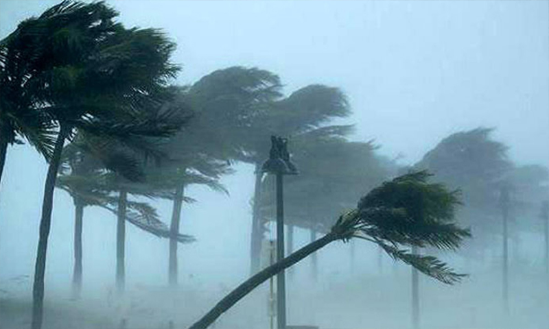  দেশের তিন অঞ্চলে ৬০ কিমি বেগে ঝড়ের পূর্বাভাস, নদীবন্দরে সতর্ক সংকেত