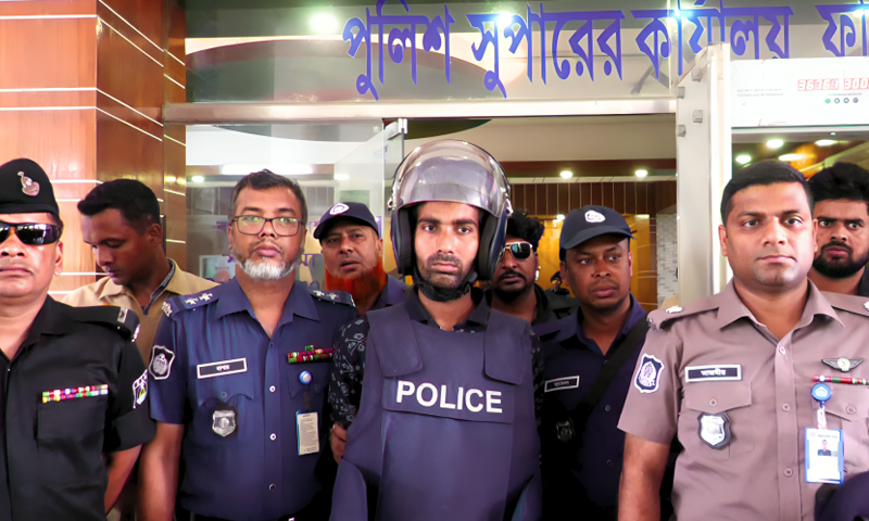 বিয়ে না দেওয়ায় দাদি, ফুপু ও প্রতিবেশীকে হত্যা