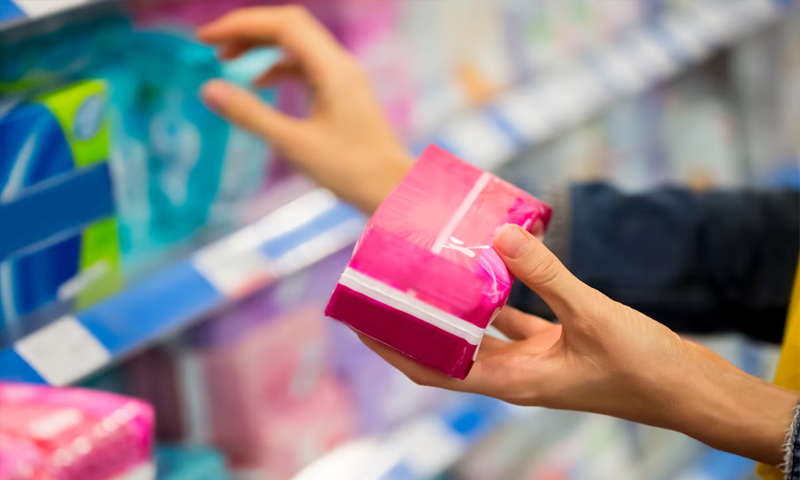 স্যানিটারি প্যাডসহ পিরিয়ড পণ্য নিষিদ্ধ করলো সামরিক জান্তা সরকার