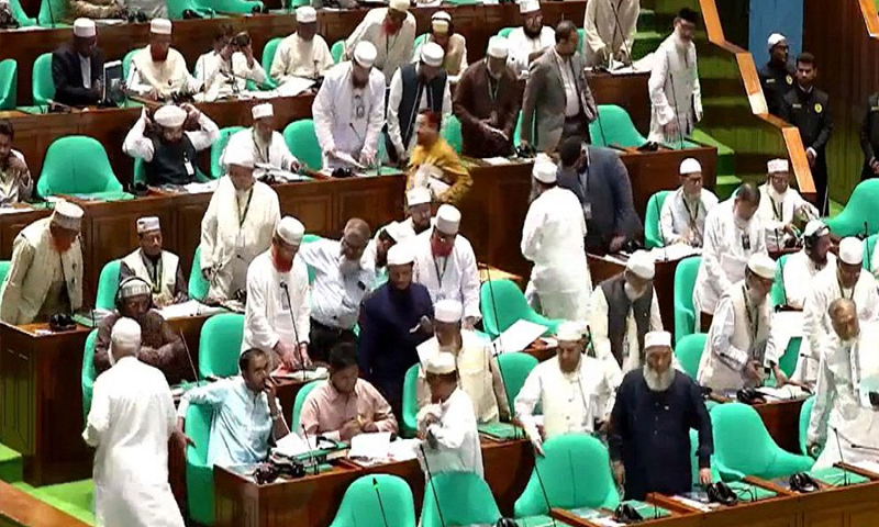  সংসদ থেকে আবারো বিরোধী দলের ওয়াকআউট